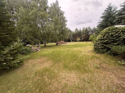 Kontrewers - wśród lasów i spokoju- ogrodzona działka z wodą i prądem