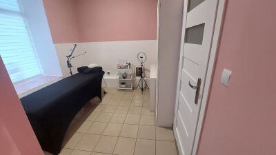 Lakal użytkowy pod działalność kosmetyczną