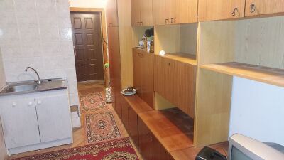 1 pokojowe 15 m2 z CO miejskim ul. Piotrkowska - Prywatna kamienica