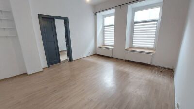 2 pokojowe ok.ul. Piotrkowskiej z CO gaz- Prywatna kamienica