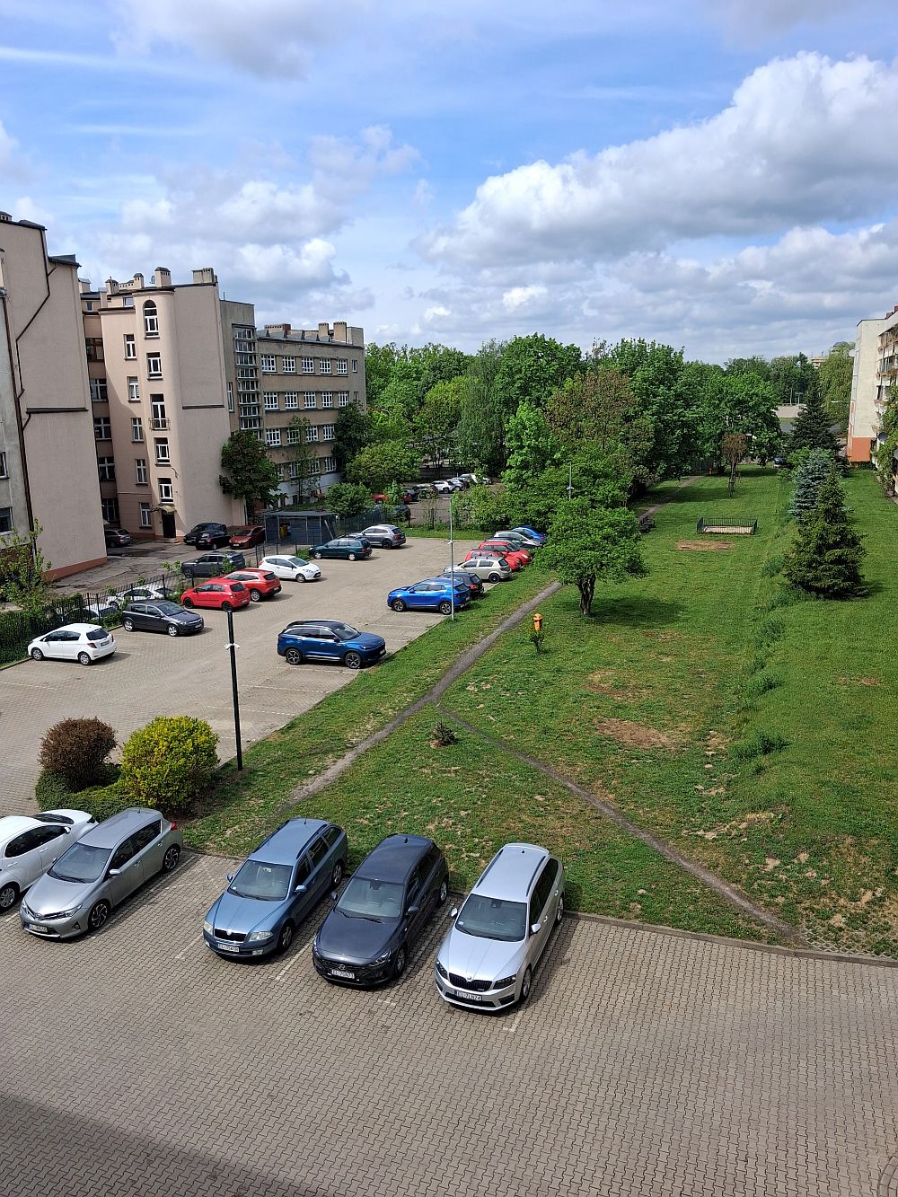 Parking.jpg