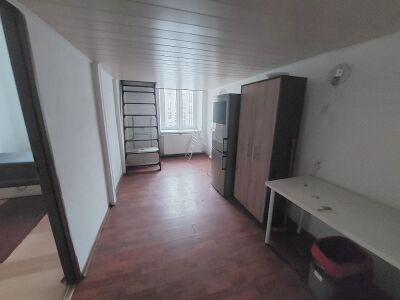 3 pokojowe ok. Placu Wolności CO gazowe- Prywatna kamienica