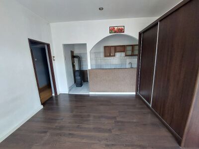 2 pokojowe Górna III piętro- Prywatna kamienica