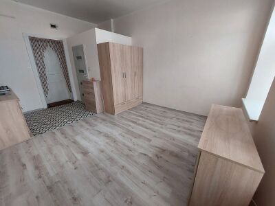 1 pokojowe Górna do wprowadzenia - prywatna kamienica