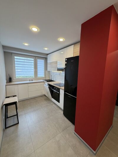 2 pokoje 46 m2 VI piętro ul. Wygodna
